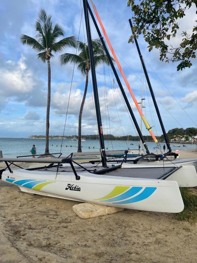 Plage St-Anne T2 Balcon Sainte-Anne  Exterior foto